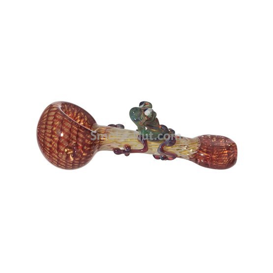 392_Red frog spoon pipe.jpg