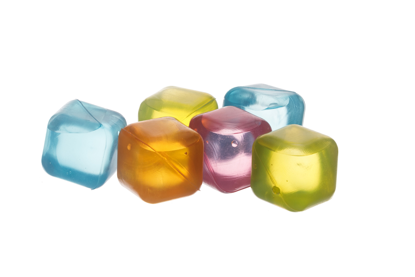 what are plastic ice cubes filled with